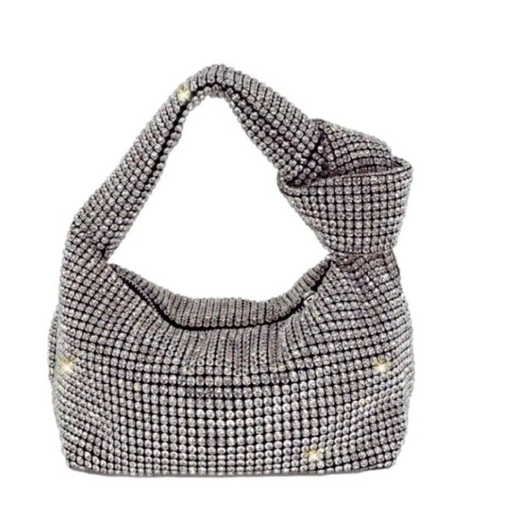 Madison West Silver Clutch Wristlet Elegant Design - Picture 1 of 10